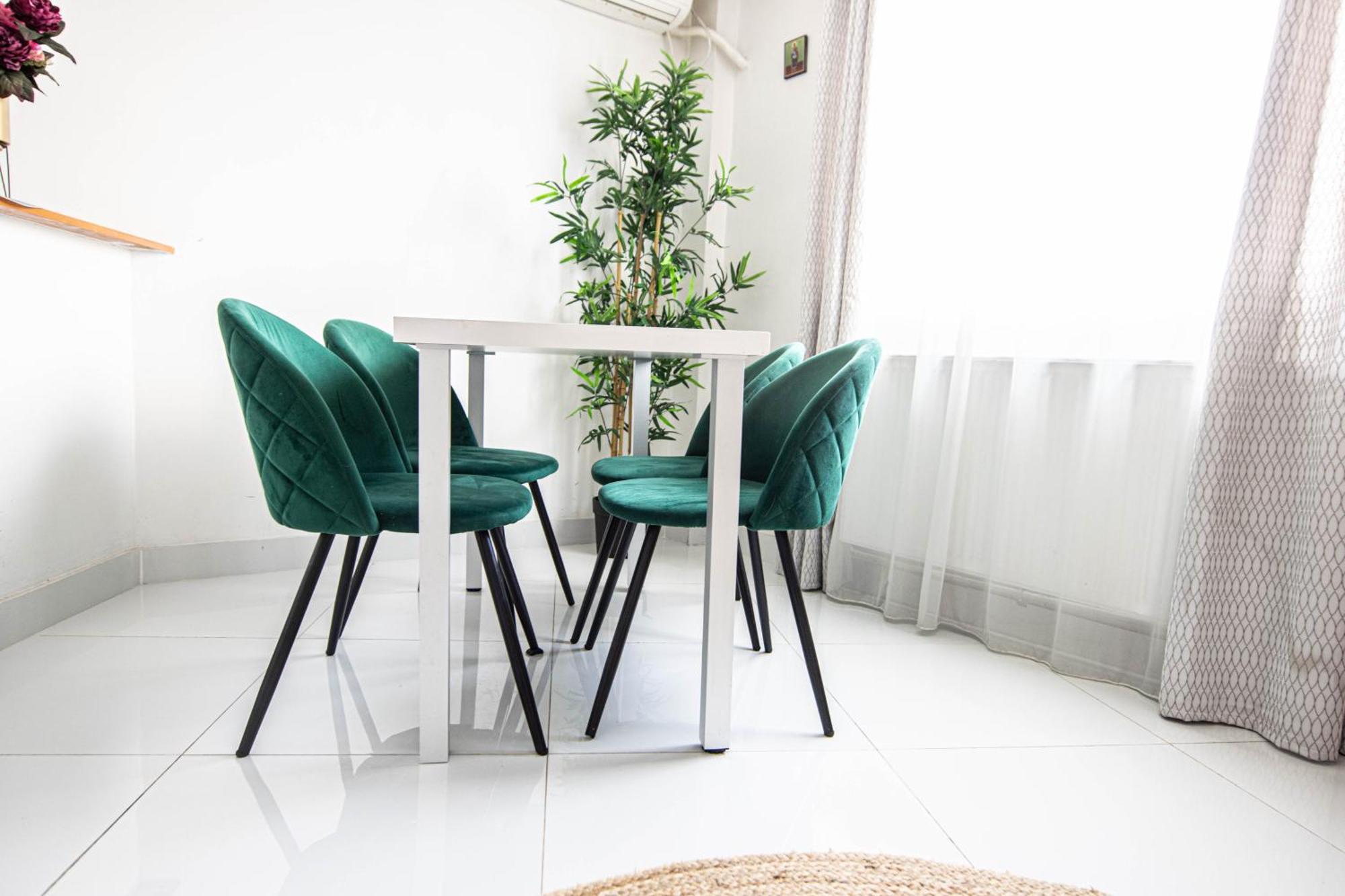 Apartament Near The Park Two Rooms Бухарест Экстерьер фото